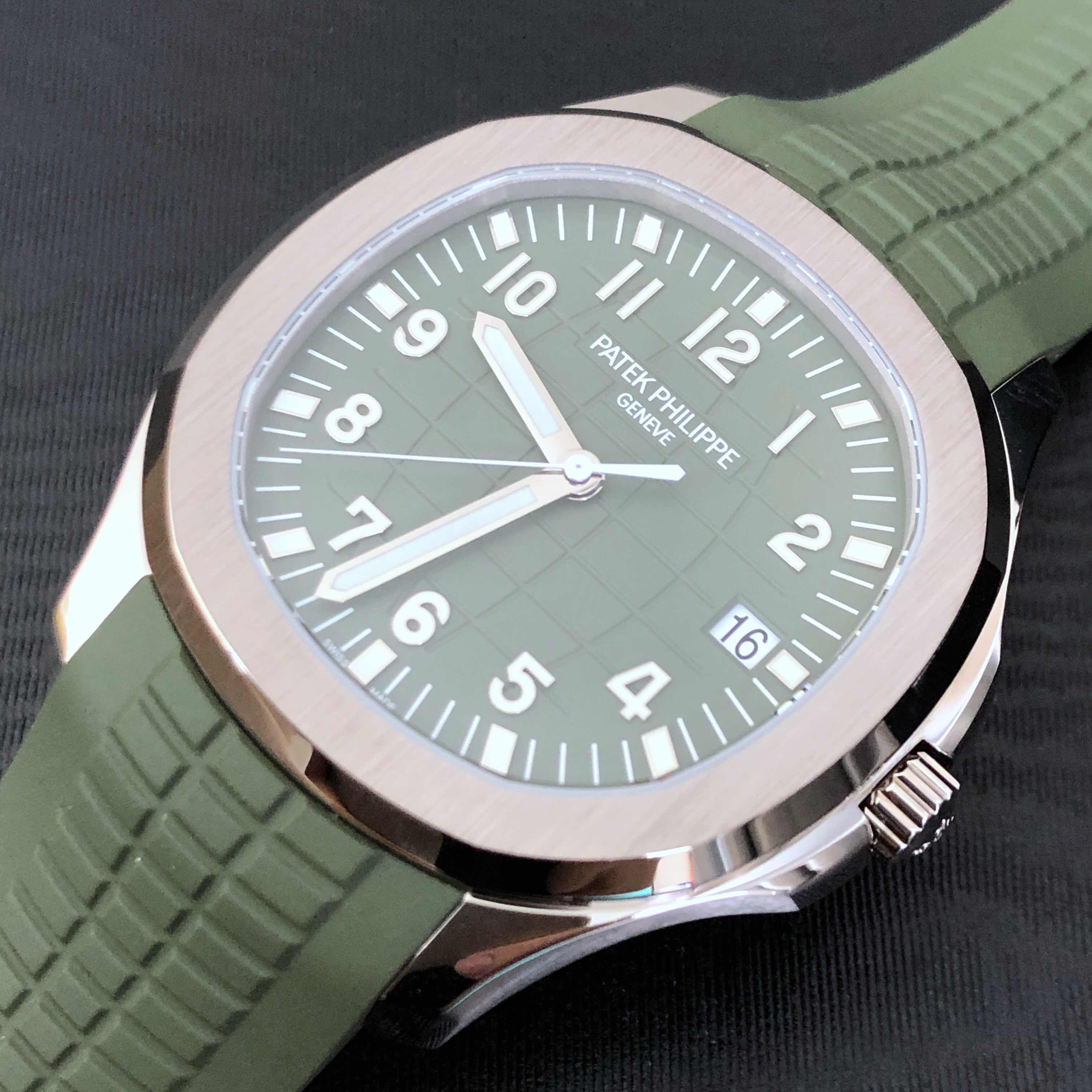PATEK PHILIPPE 百達翡麗 AQUANAUT AVOCADO 牛油果綠 5168G-010-5
