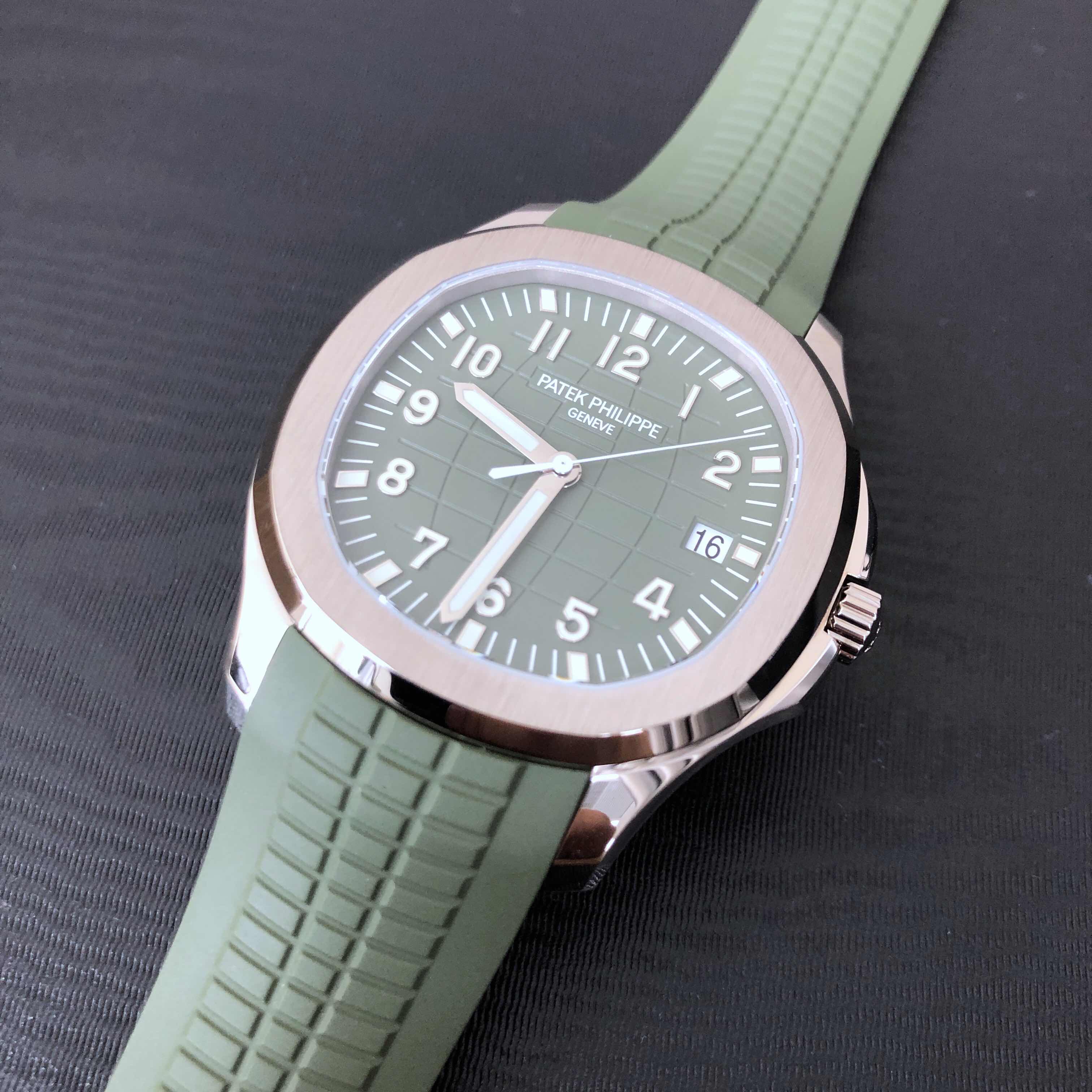 PATEK PHILIPPE 百達翡麗 AQUANAUT AVOCADO 牛油果綠 5168G-010-8