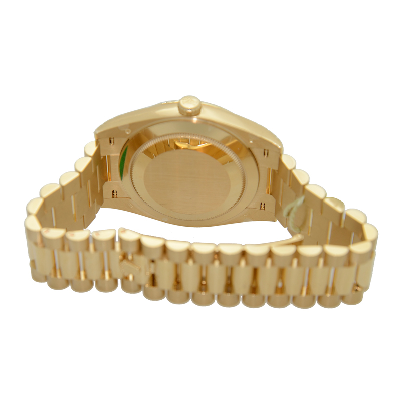 ROLEX 勞力士 星期日曆型 DAY-DATE 228238-0006-4