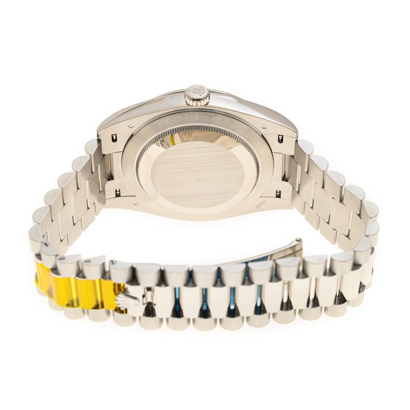 ROLEX 勞力士 星期日曆型 DAY-DATE 228236-0007-3