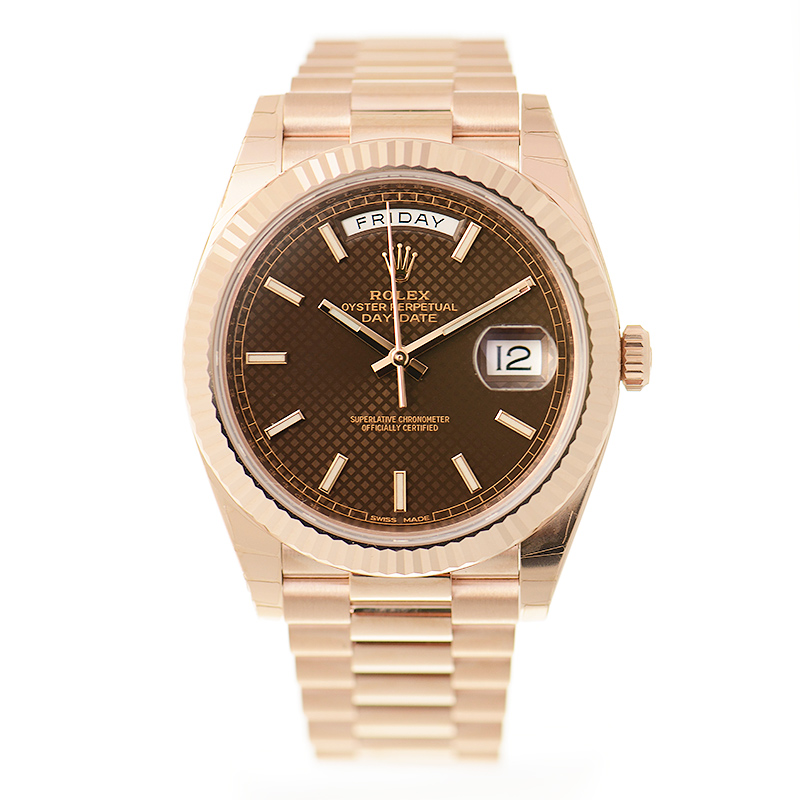 ROLEX 勞力士 星期日曆型 DAY-DATE 228235-0006